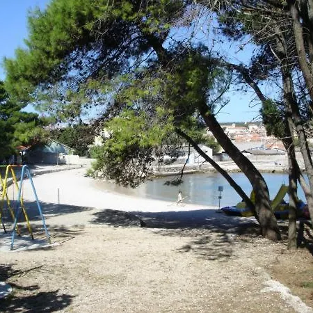 Grzalja-rozic Apartment Krk Town