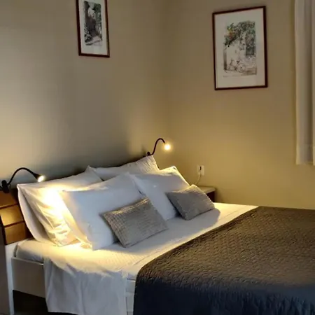 Grzalja-rozic Apartment *